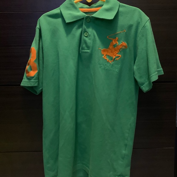 Too small - Picture 2 of 3